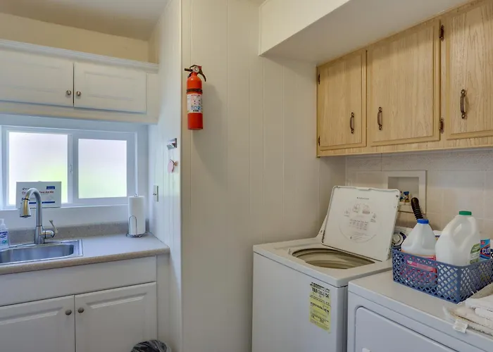 Riverfront Bullhead House W/ Balcony! * Bullhead City