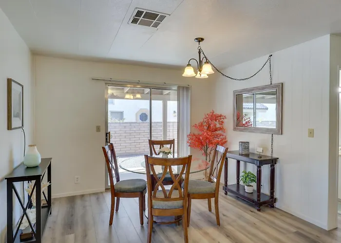 Riverfront Bullhead House W/ Balcony! Bullhead City