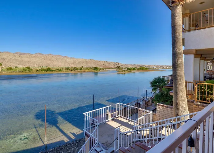 Holiday home Riverfront Bullhead House W/ Balcony! *